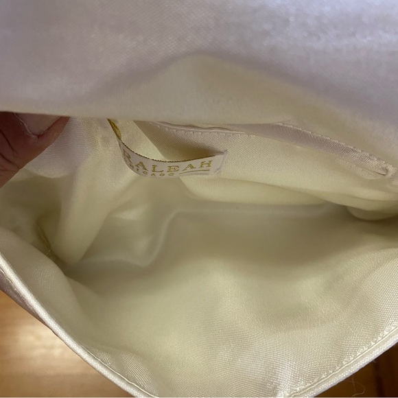 Shiraleah White Satin Jeweled Wedding Bachelorette Prom Gown Formal Clutch Small - Picture 4 of 5